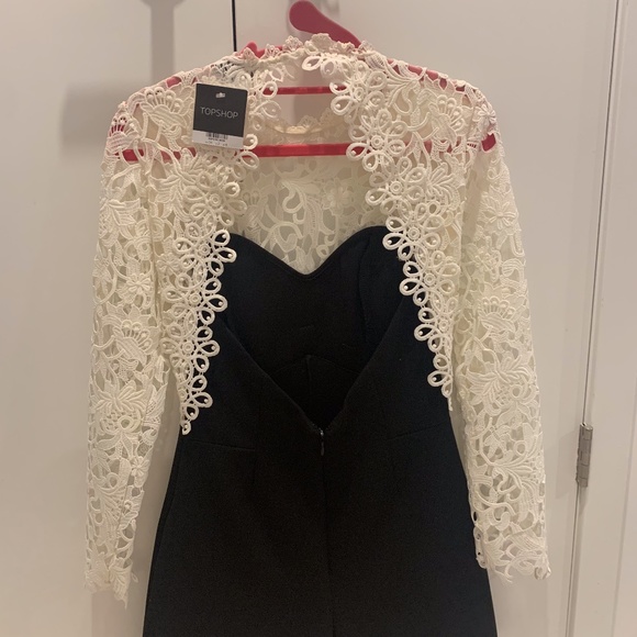 Topshop Open Back Lace Top Black Bottom Romper Sz 2 NWT - Picture 4 of 4